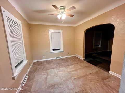 Tiny photo for 859861 National Avenue, Toledo, OH 43609 (MLS # 10003019)