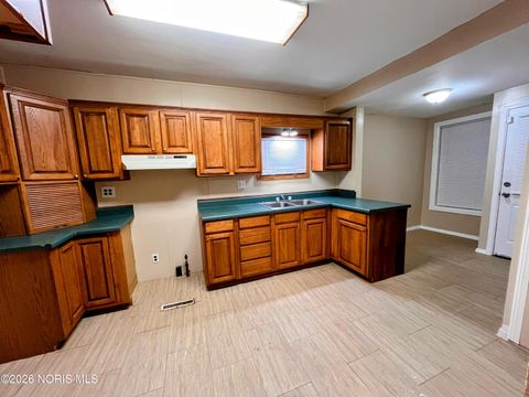 Tiny photo for 859861 National Avenue, Toledo, OH 43609 (MLS # 10003019)