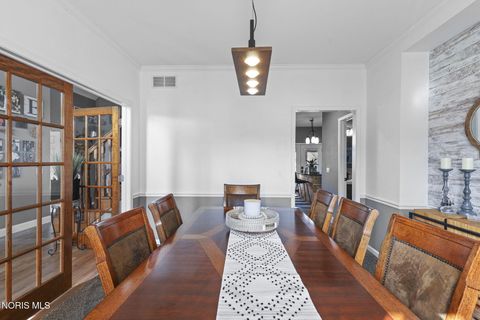 Tiny photo for 14638 Lake Meadows Drive, Perrysburg, OH 43551 (MLS # 10004335)