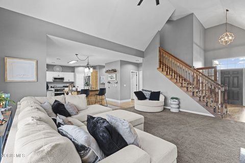 Tiny photo for 14638 Lake Meadows Drive, Perrysburg, OH 43551 (MLS # 10004335)