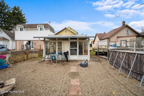 Tiny photo for 277 Parker Avenue, Toledo, OH 43605 (MLS # 10003106)