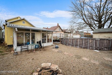 Tiny photo for 277 Parker Avenue, Toledo, OH 43605 (MLS # 10003106)