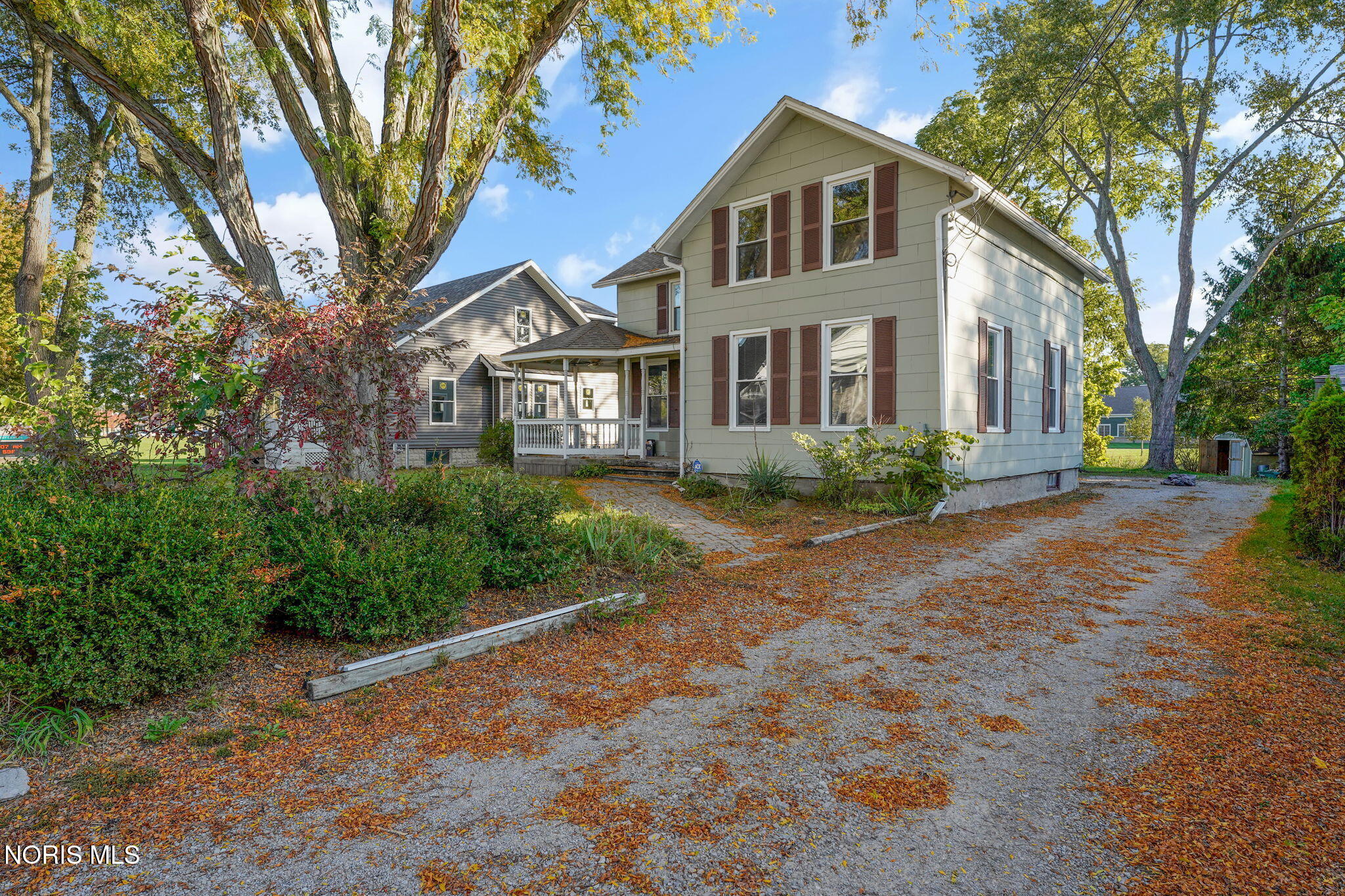 5328 Main Street
