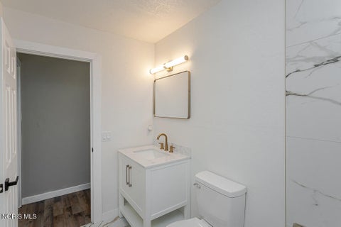 Tiny photo for 1002 Park Lane, Toledo, OH 43615 (MLS # 10013189)