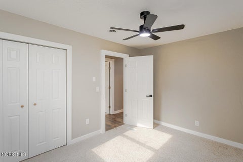 Tiny photo for 1002 Park Lane, Toledo, OH 43615 (MLS # 10013189)