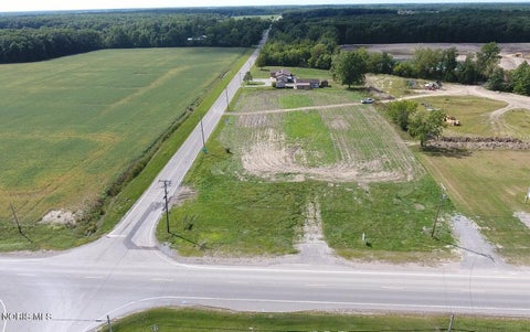 Photo of 82088219 Oh-66, Defiance, OH 43512 (MLS # 10012873)