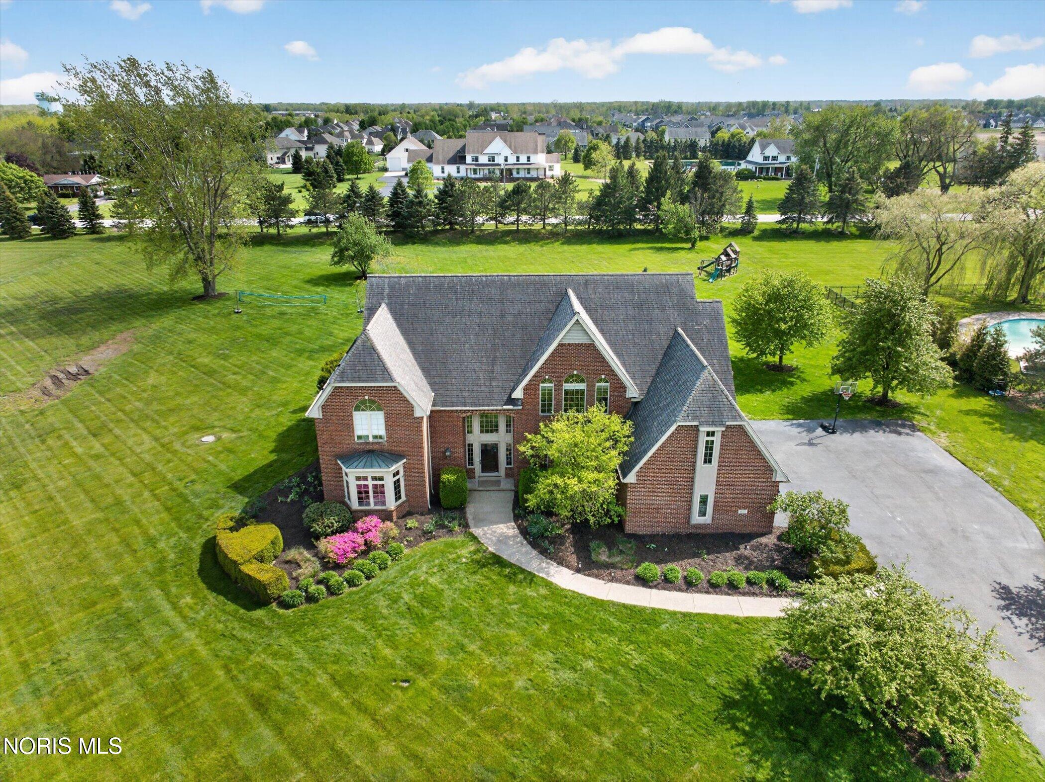 9211 Shadow Brook Drive