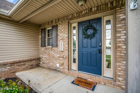 Tiny photo for 2345 Woods Edge Road, Perrysburg, OH 43551 (MLS # 10014370)