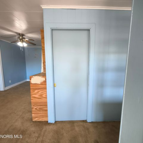 Tiny photo for 963 N Vine Street, Fostoria, OH 44830 (MLS # 10005453)