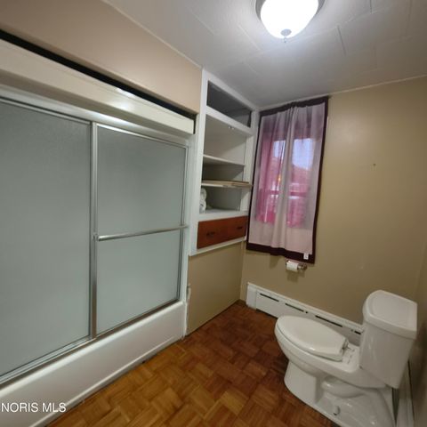 Tiny photo for 963 N Vine Street, Fostoria, OH 44830 (MLS # 10005453)