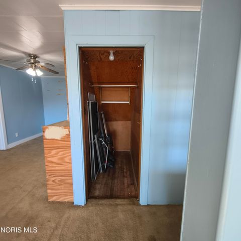 Tiny photo for 963 N Vine Street, Fostoria, OH 44830 (MLS # 10005453)