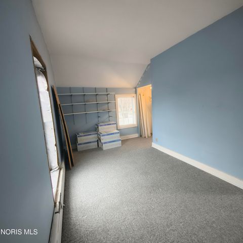 Tiny photo for 963 N Vine Street, Fostoria, OH 44830 (MLS # 10005453)