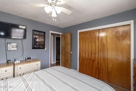 Tiny photo for 17151 W State Route 105, Elmore, OH 43416 (MLS # 10005326)