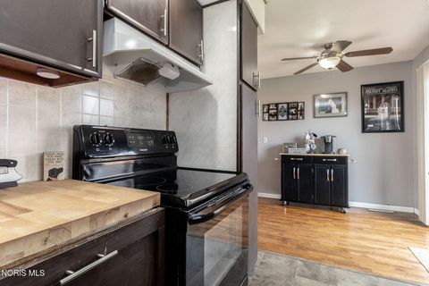 Tiny photo for 17151 W State Route 105, Elmore, OH 43416 (MLS # 10005326)