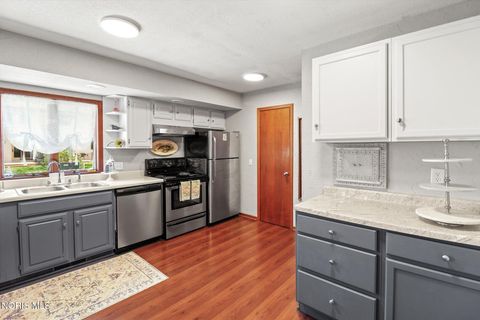 Tiny photo for 1111 Waterville Monclova Road, Waterville, OH 43566 (MLS # 10006716)