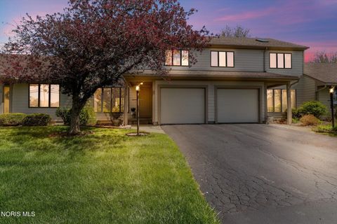 Photo of 1111 Waterville Monclova Road, Waterville, OH 43566 (MLS # 10006716)