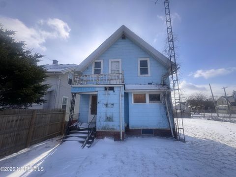 Tiny photo for 1101 Ketcham Avenue, Toledo, OH 43608 (MLS # 10003252)