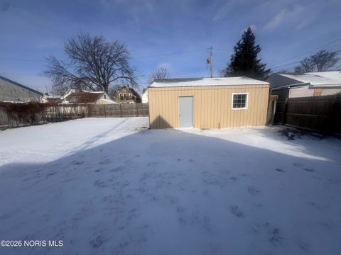 Tiny photo for 1101 Ketcham Avenue, Toledo, OH 43608 (MLS # 10003252)