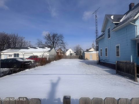 Tiny photo for 1101 Ketcham Avenue, Toledo, OH 43608 (MLS # 10003252)