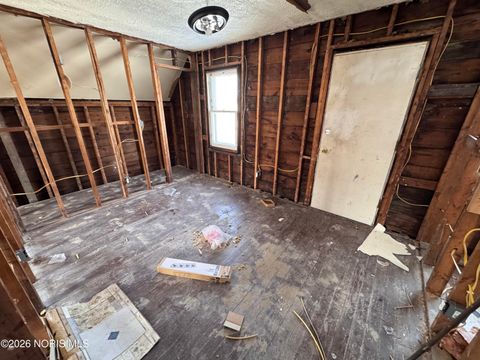 Tiny photo for 1101 Ketcham Avenue, Toledo, OH 43608 (MLS # 10003252)