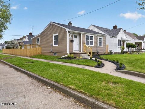 Tiny photo for 4550 Burnham Avenue, Toledo, OH 43612 (MLS # 10007160)