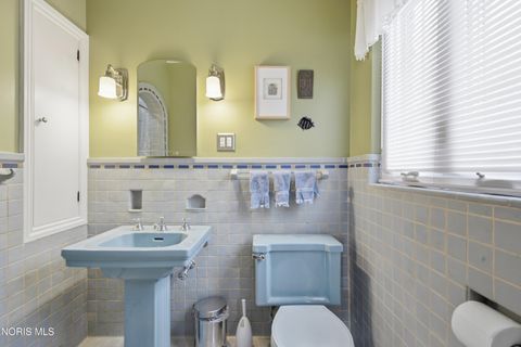 Tiny photo for 3234 Island Avenue, Toledo, OH 43614 (MLS # 10005682)