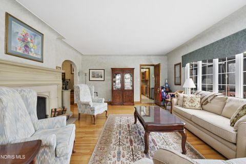 Tiny photo for 3234 Island Avenue, Toledo, OH 43614 (MLS # 10005682)