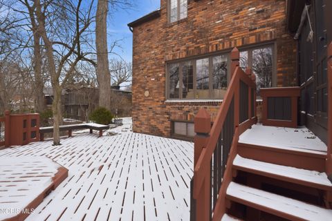 Tiny photo for 3234 Island Avenue, Toledo, OH 43614 (MLS # 10005682)