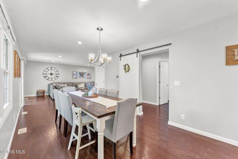 Tiny photo for 1968 S Holland Sylvania Road, Maumee, OH 43537 (MLS # 10007808)