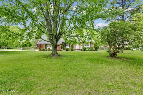 Tiny photo for 1968 S Holland Sylvania Road, Maumee, OH 43537 (MLS # 10007808)