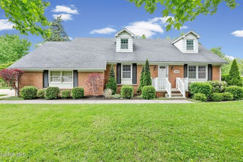 Photo of 1968 S Holland Sylvania Road, Maumee, OH 43537 (MLS # 10007808)