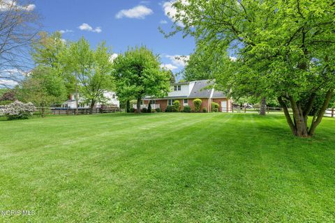 Tiny photo for 1968 S Holland Sylvania Road, Maumee, OH 43537 (MLS # 10007808)