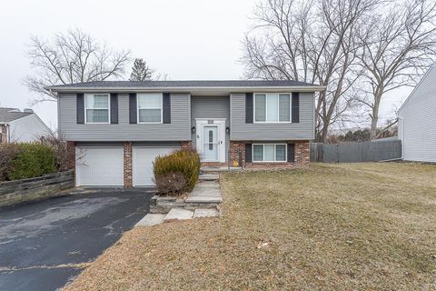 Photo of 5814 Pheasant Hollow Drive, Toledo, OH 43615 (MLS # 10005041)