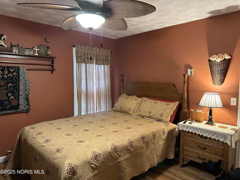 Tiny photo for 1218 Schultz Street, Defiance, OH 43512 (MLS # 10002598)