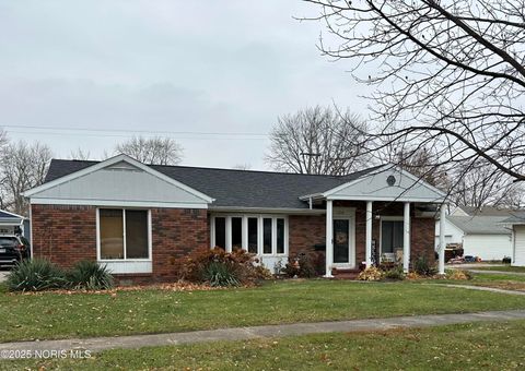 Photo of 1218 Schultz Street, Defiance, OH 43512 (MLS # 10002598)