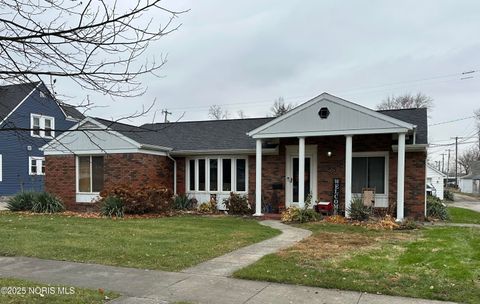 Tiny photo for 1218 Schultz Street, Defiance, OH 43512 (MLS # 10002598)