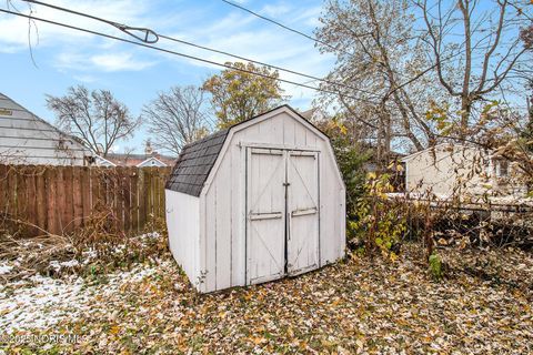Tiny photo for 1929 Marlow Road, Toledo, OH 43613 (MLS # 10001623)