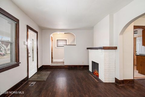 Tiny photo for 1929 Marlow Road, Toledo, OH 43613 (MLS # 10001623)