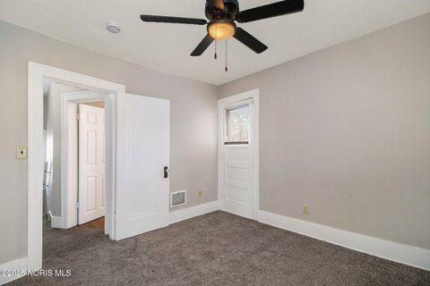 Tiny photo for 1929 Marlow Road, Toledo, OH 43613 (MLS # 10001623)