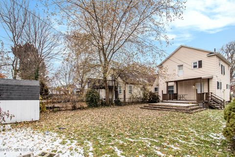 Tiny photo for 1929 Marlow Road, Toledo, OH 43613 (MLS # 10001623)