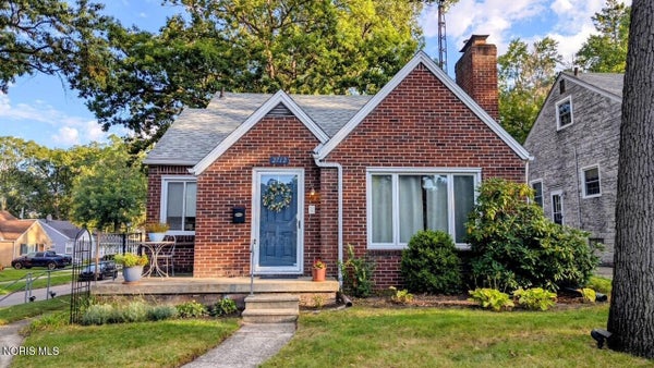2712 GRANTWOOD DR, TOLEDO, OH 43613 - Image 217cf7b27b60c57faba4da72db495b7c/2357012716