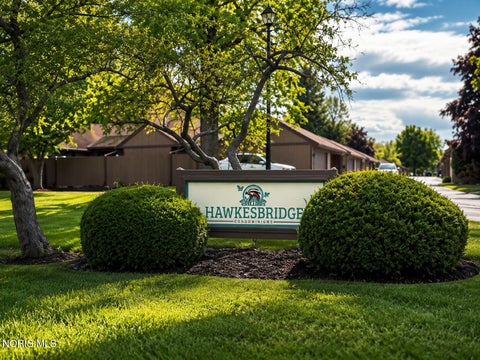 Tiny photo for 22 Knollwood Drive, Perrysburg, OH 43551 (MLS # 10009215)