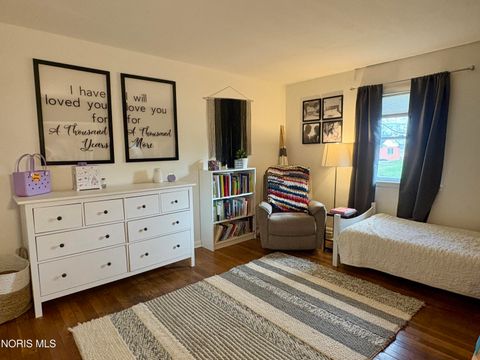 Tiny photo for 202 Short-buehrer Road, Archbold, OH 43502 (MLS # 10004982)