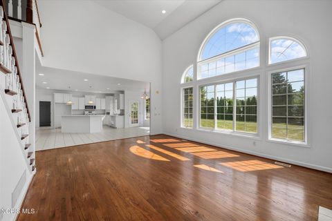 Tiny photo for 7439 Lock Mill Court, Maumee, OH 43537 (MLS # 10005578)