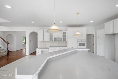 Tiny photo for 7439 Lock Mill Court, Maumee, OH 43537 (MLS # 10005578)