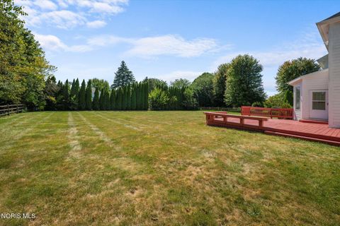 Tiny photo for 7439 Lock Mill Court, Maumee, OH 43537 (MLS # 10005578)