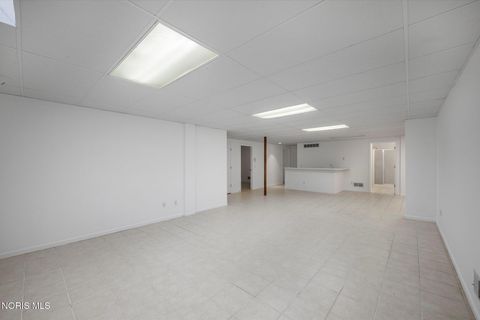 Tiny photo for 7439 Lock Mill Court, Maumee, OH 43537 (MLS # 10005578)