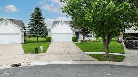 Tiny photo for 7392 Anchorage Drive, Maumee, OH 43537 (MLS # 10008329)