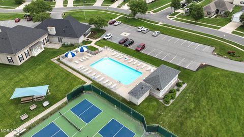 Tiny photo for 7392 Anchorage Drive, Maumee, OH 43537 (MLS # 10008329)