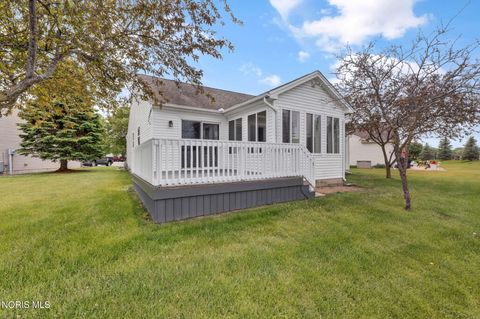 Tiny photo for 7392 Anchorage Drive, Maumee, OH 43537 (MLS # 10008329)